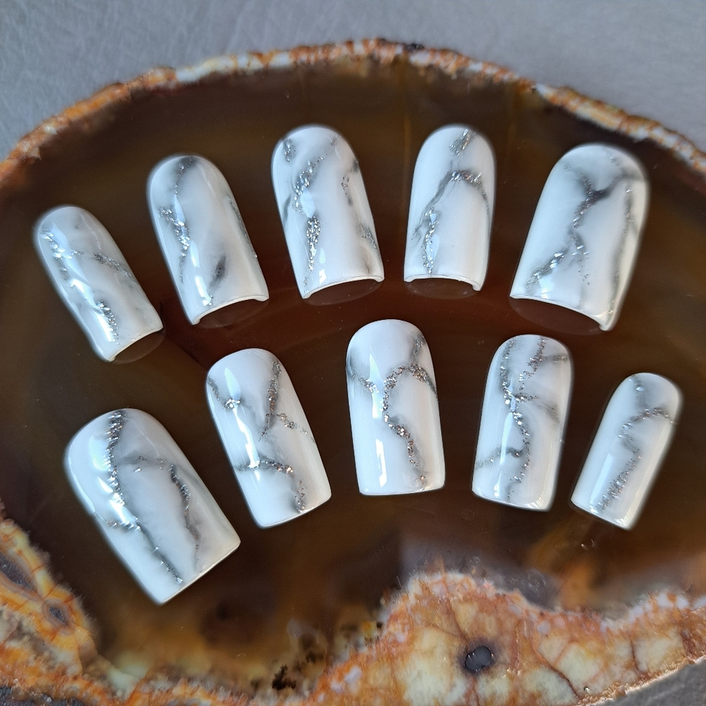 Marble Square Short Custom Hand Painted Salon Press On Nails